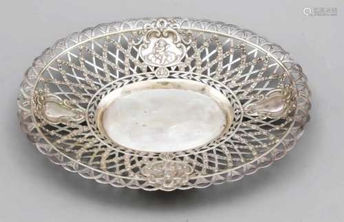 Oval bowl, German, 20th century, hallmarked Adolf Mayer, Frankfurt am Main, silver800/000, smooth