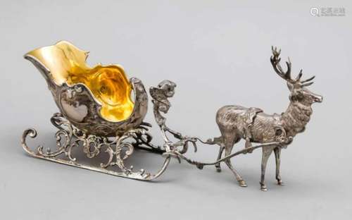 Table decoration, 20th century, silver checked, gilded inside, deer pulling a sleigh,floral