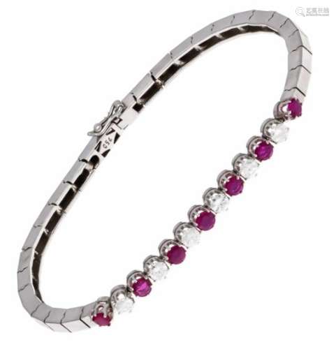 Ruby-brilliant bracelet WG 750/000 with 6 round fac. Rubies 3 mm in very good color and 6brilliant-