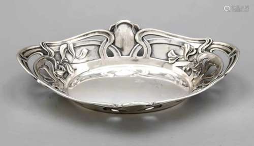 Oval Art Nouveau bowl, German, around 1900, hallmarked A. Schöllkopf, Pforzheim, silver830/000, oval