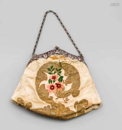 Evening bag, German, early 20th century, silver 800/000, stirrup with floral reliefdecoration,