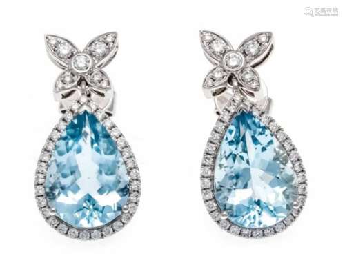 Aquamarine brilliant stud earrings WG 750/000, each with an excellent teardrop-shaped fac.