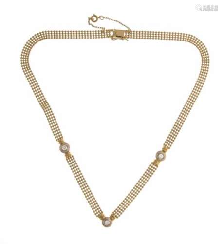 Brilliant necklace GG 750/000 with 3 brilliants, total 0.439 ct W / SI, box clasp with SIeight and