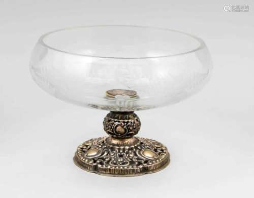 Round bowl with silver stand mounting, 20th century, silver tested, round stand,openworked with