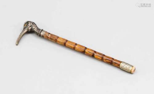 Handle for a women's umbrella, German, around 1900, silver 800/000, in the shape of abird's head,