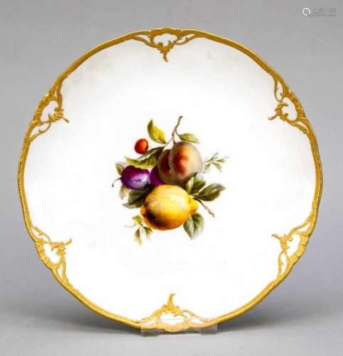 Fruit plate, KPM Berlin, mark before 1945, year letter for 1924, 1st quality, red orbmark, relief