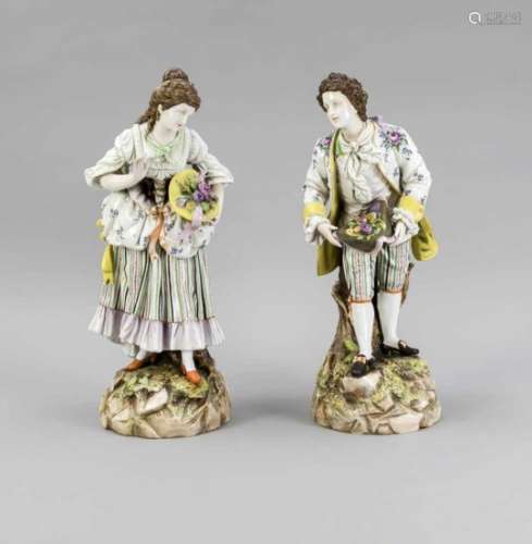 Large pendant figures of a gallant pair in Rococo style, Triebner, Ens & Co., Volkstedt,Thuringia,