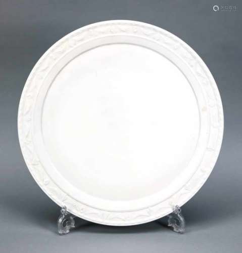 Large plate, KPM Berlin, mark 1962-92, 2nd quality, shape Kurland, design for the lastDuke of