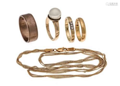 Mixed lot of jewelry, wedding ring GG 900/000 RG 52, 3.3 g, rings GG 585/000 with a whitecultured