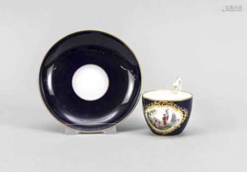 Mocha cup with saucer, Meissen, stamp after 1934, 1st W., cup with swan handle, front finepolychrome