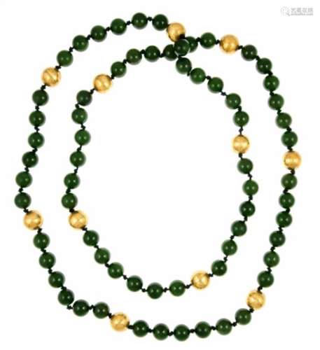 Gemstone necklace with 11 balls 11 mm GG 585/000, green gem balls 10 mm, L. 95 cm, 135.0