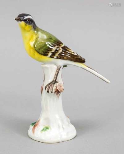 Wagtail, Meissen, mark 1924-34, 1st quality, bird sitting on stump, head turned sideways,model no.
