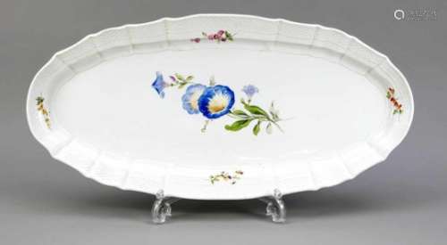 Large fish platter, Meissen, mark 1850-1924, 2nd quality, form Ozier, polychrome paintingwith German