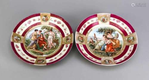 Two plates in the style of Vienna, Suhl, Thuringia, beg. 20th century, in the mirrorpolychrome decor