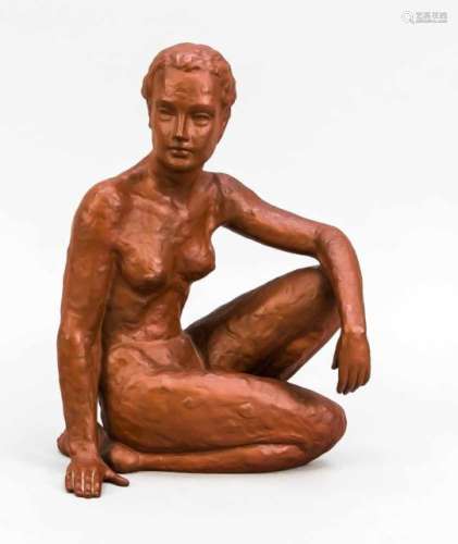 Sitting nude, Hertwig & Co. porcelain factory, Katzhütte. 1930s / 1940s. Terracotta,unglazed, the