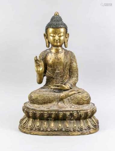 Large Buddha, China, 1st half of the 20th cent., seated in padmasana on double lotusthrone.