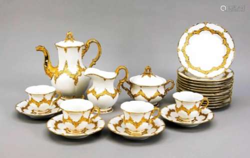 Splended service for 12 people, 39 pieces, Meissen, marks 1924-34 and later, 2nd quality,B-shape,