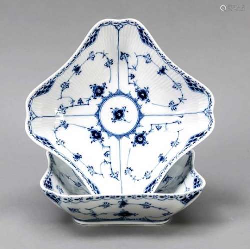 Two Carré bowls, Royal Copenhagen, mark since 1923, 1st quality, decor Blue Flutedhalf-lace in