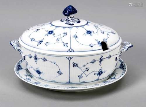 Tureen with lid and oval srving platter, Royal Copenhagen, marks 1897 and since 1923, 1stquality,