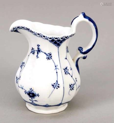 Milk jug, Royal Copenhagen, mark before 1923, 2nd quality, decor Blue Fluted Half Lace
