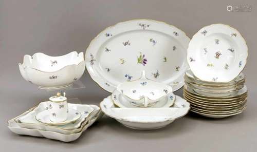 Dining service, 24 pieces, Meissen, various marks, among others Knob u. Pfeiffer period,mostly 1st