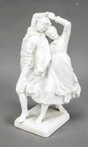 Folklore dancing couple, KPM Berlin, 1915, designed by Georg Grasegger (1873-1927), modelno.