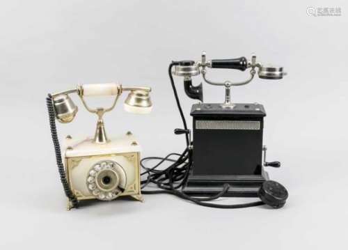 2 historische Telefone, Anfang 20. Jh., 1x schwarz lackierter Korpus aus Eisenblech