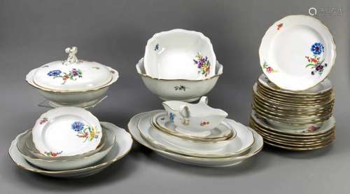 Dining service for 6 people, 30 pieces, Meissen, after 1950, 2nd quality, shape newcutout,