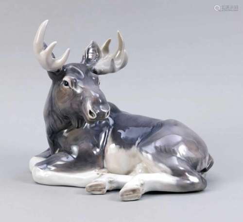 Large lying moose, Royal Copenhagen, Denmark, mark 1969-1974, 1st quality, designed byKnud Khun,