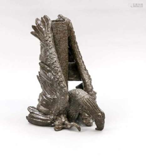 Indonesische, figürliche Künstlervase, 20. Jh., Keramik/Steingut?, vollplastischer Phönixvor einem