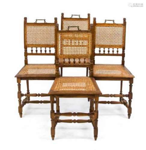 Satz von vier Historismus-Stühlen um 1880, Eiche massiv, gedrechseltes Gestell, Sitz undRücken mit