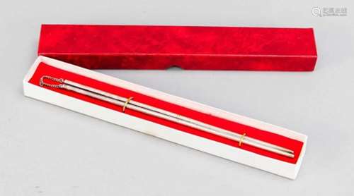 Chopsticks made of silver (sterling, weight 50 g), China (canton), around 1900, in a box.The