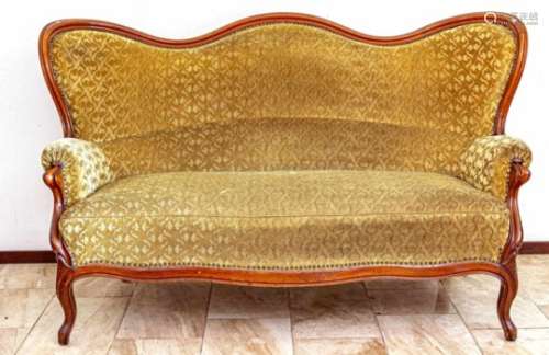 Louis-Philippe-Sofa um 1860, Mahagoni massiv, geschweiftes profiliertes Gestell, grünerBezug, 107