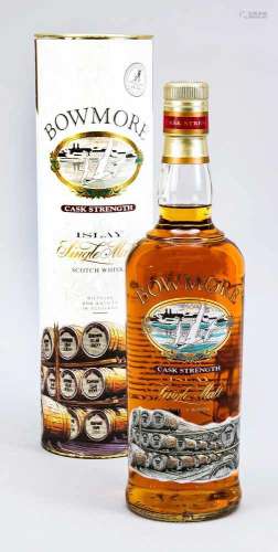 Eine Flasche Bowmore Islay Single Malt Scotch Whisky, 70 cL. ImOriginal-Verpackungszylinder,