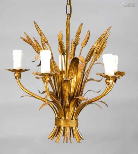 Deckenlampe, Ende 19. Jh., Gusseisen, goldstaffiert. Als gebundener Strauß aus Kornährenund Blumen