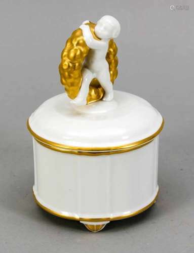 Lid box, Meissen, 2005, 1st quality, modern design probably by Sabine Wachs and SilviaKnöde,