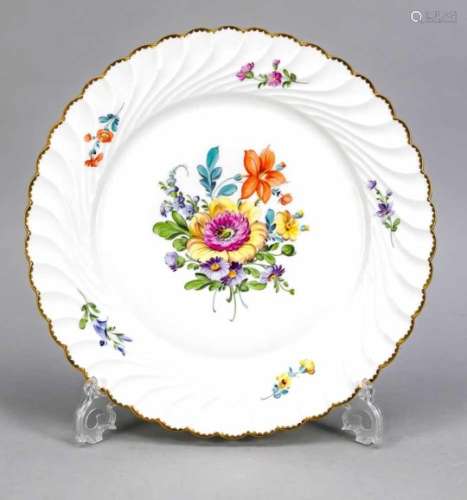 Cake plate, Nymphenburg, mark 1925-75, fan-like relief in the flag, polychrome flowerpainting,