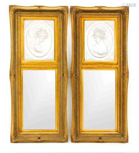 Paar Wandspiegel im Louis-Seize-Stil. 20. Jh., Holz stuckiert und goldbronziert, obereHälfte mit