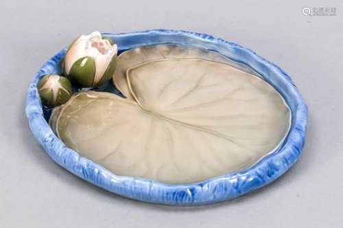 Art Nouveau water lily bowl, Bing & Grondahl, 1970s, model no. 2359, oval bowl in the formof a
