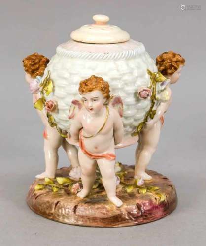 Potpourri jar w. lid, Plaue, Thuringia, around 1890, spherical shape, carried by 3 cupids,round