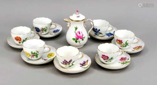 Seven cups with sausers, 15 pieces, Meissen, after 1950, 2nd quality, shape new cutout,polychrome