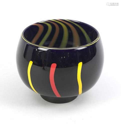 Round bowl, Italy, late 20th century, Murano, designed by Carlo Moretti (1934-2008), roundstand,
