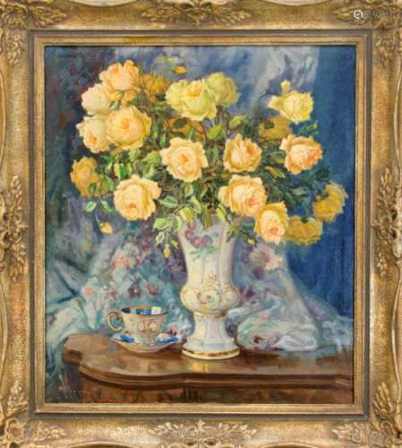 Unidentified painter from the 1st half of the 20th century, large floral still life withyellow