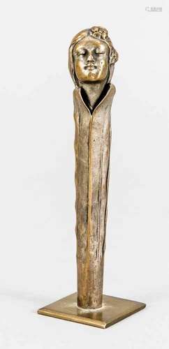 Figurative umbrella handle of Art Nouveau around 1900, bronze with residual silvering, awoman's head