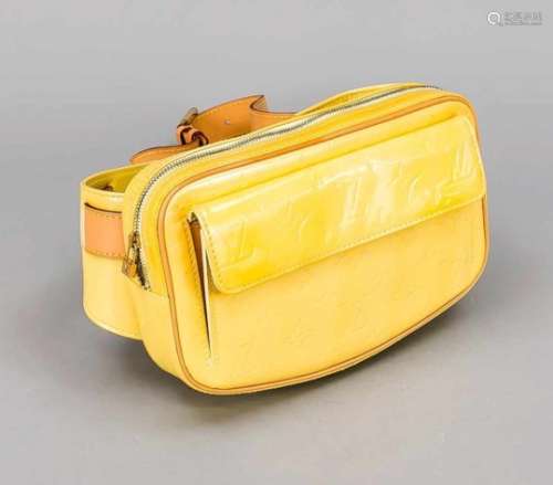 Louis Vuitton Bauchtasche, Frankreich, 20. Jh., gelbes beschichtetes Leder mitLogoprägung,