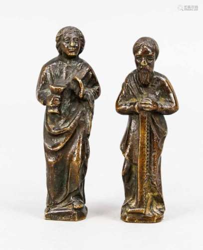 2 Apostel (Simon und Johannes). Bronzeguss, 18. Jh., H. 13 cm