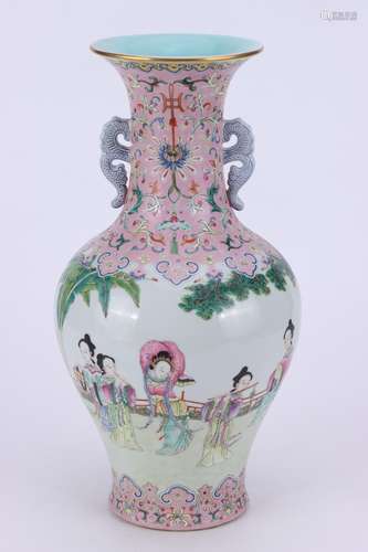 A Chinese Famille-Rose Porcelain Vase