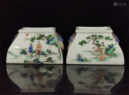 A Pair of Chinese Wu-Cai Glazed Porcelain Water Pots