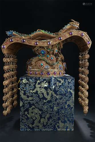 A Chinese Gilt Silver Crown with Gemstone Inlaid