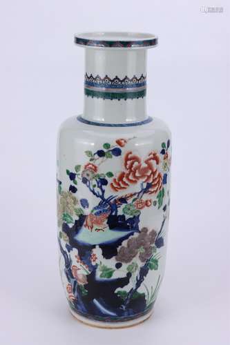 A Chinese Wu-Cai Glazed Porcelain Vase